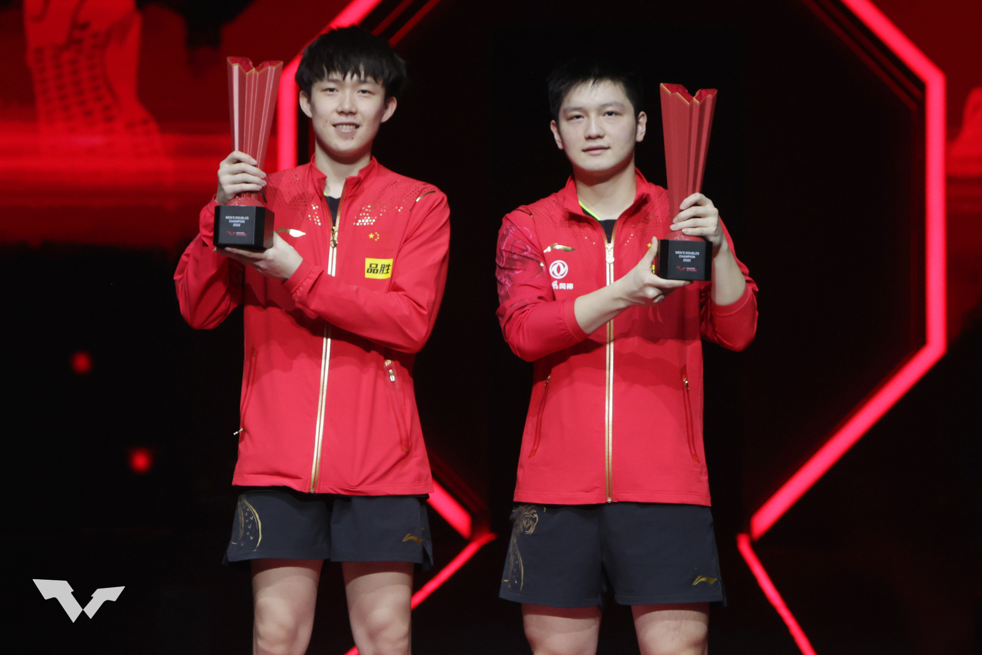 【サイン付き】Winwin FANCON IN HONGKONGポスター 2025 Calendar Fan Zhendong/Quan Hongchan樊振东红婵Sun